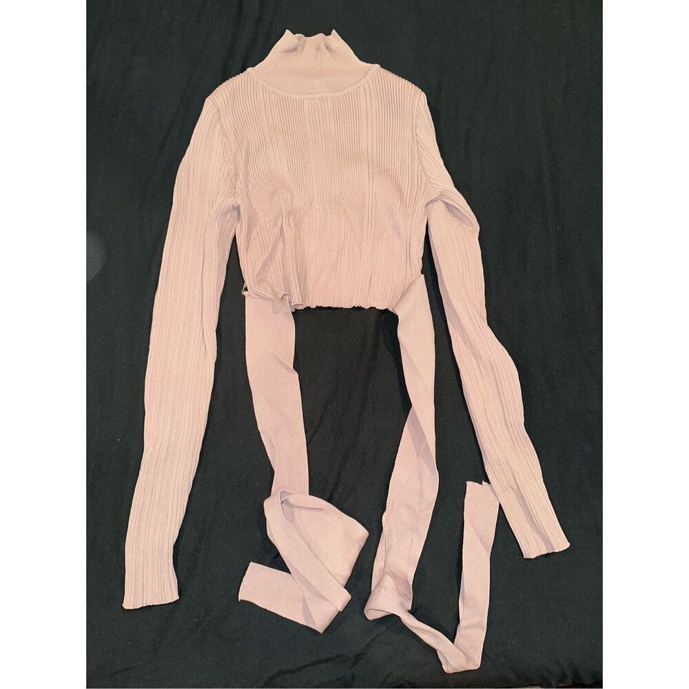 Size S pink cropped long sleeve top Zara